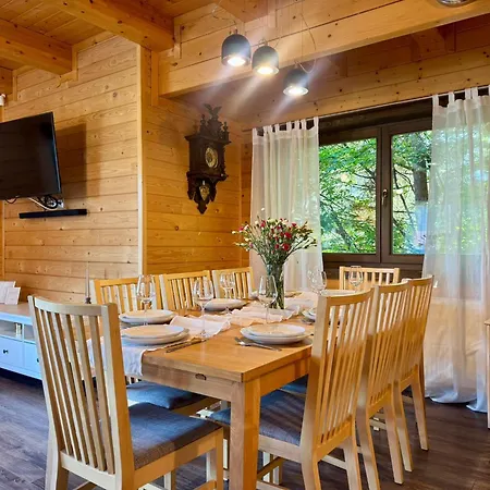 Sportowa - Boisko, Sauna, Jacuzzi Porąbka